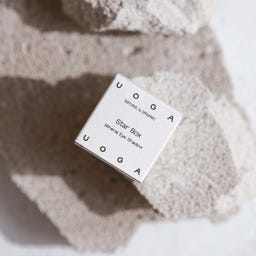 UOGA UOGA Natural Eye Shadow with Amber - Star Box