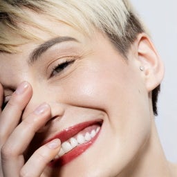 UOGA UOGA Natural Eye- & Eyebrow Pomade - Taupe