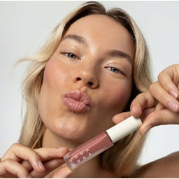 UOGA UOGA Lip Gloss - Foxberry