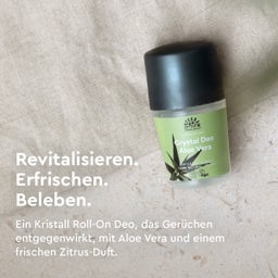 URTEKRAM Nordic Beauty Aloe Vera Crystal Deo Roll-on - 50 ml
