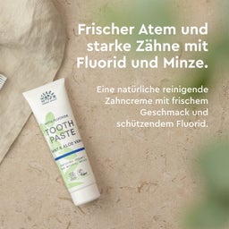 URTEKRAM Nordic Beauty Mint Toothpaste with Flouride - 75 ml