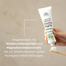 URTEKRAM Nordic Beauty Strong Mint Sensitive Toothpaste - 75 ml