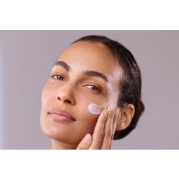 Evolve Organic Beauty Daily Renew Facial Cream