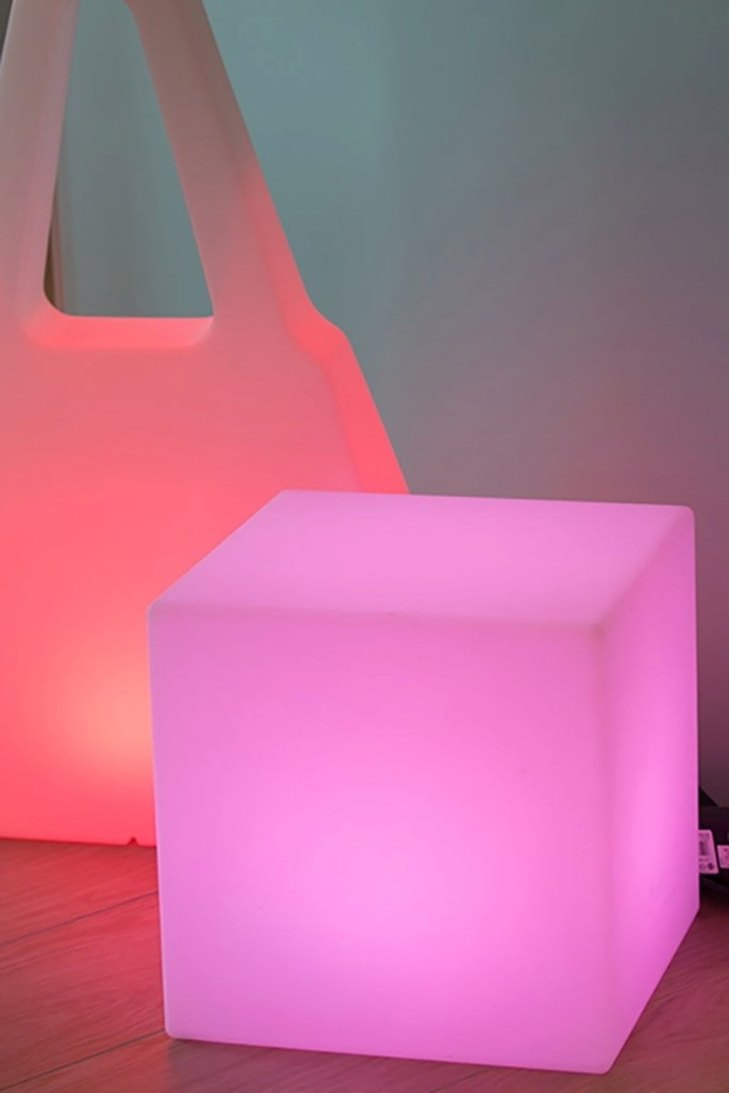 8 seasons design Leuchtwürfel Shining Cube (RGB)