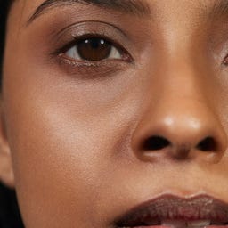 MÁDARA The Concealer