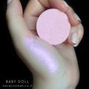 Single Eyeshadow Shades of color from pink to red to purple