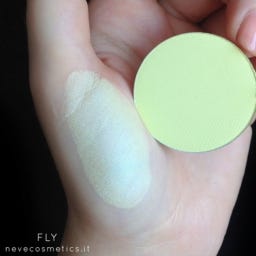 Single Eyeshadow Shades of color from yellow to orange to green