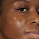 MÁDARA SKINONYM Semi-Matte Peptide Foundation