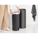 Brabantia Touch Bin New 30 L mit Kunststoffeinsatz