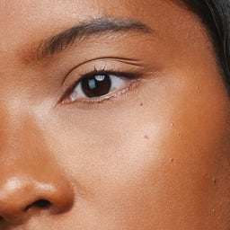 MÁDARA The Concealer - 55 Hazelnut