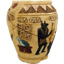 Ägyptische Vase mit Loch, M