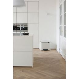 Brabantia Bo Treteimer 36 L mit Kunststoffeinsatz - White