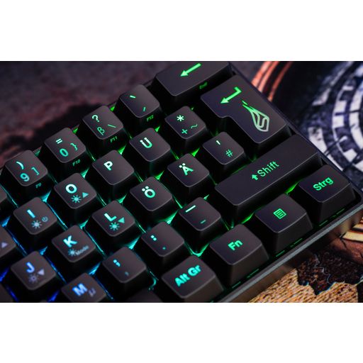 Kingpin M2 Mechanische Multimedia Gaming-Tastatur mit RGB
