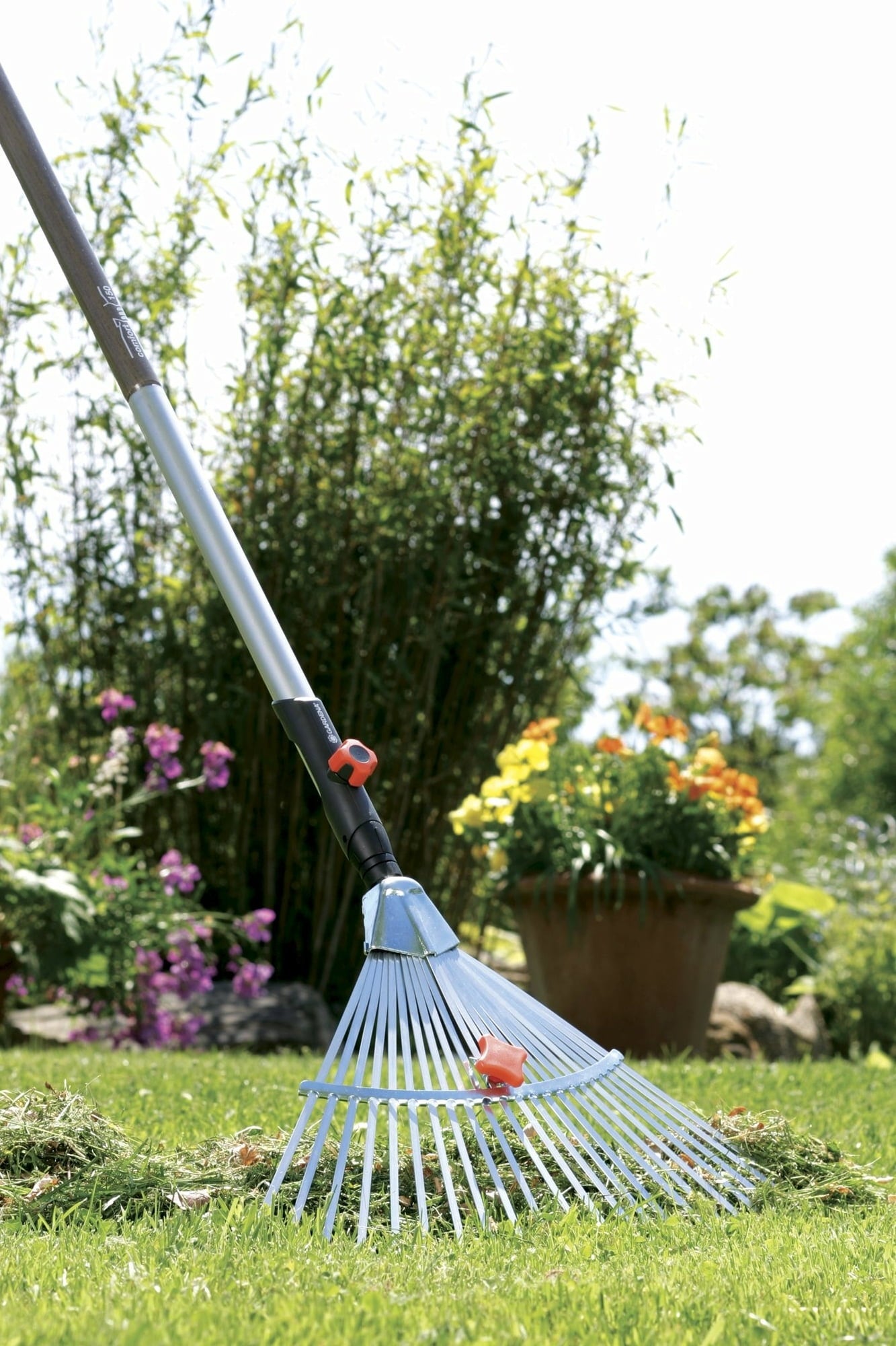 GARDENA combisystem-Verstellbesen  30 - 50 cm - 1 Stk