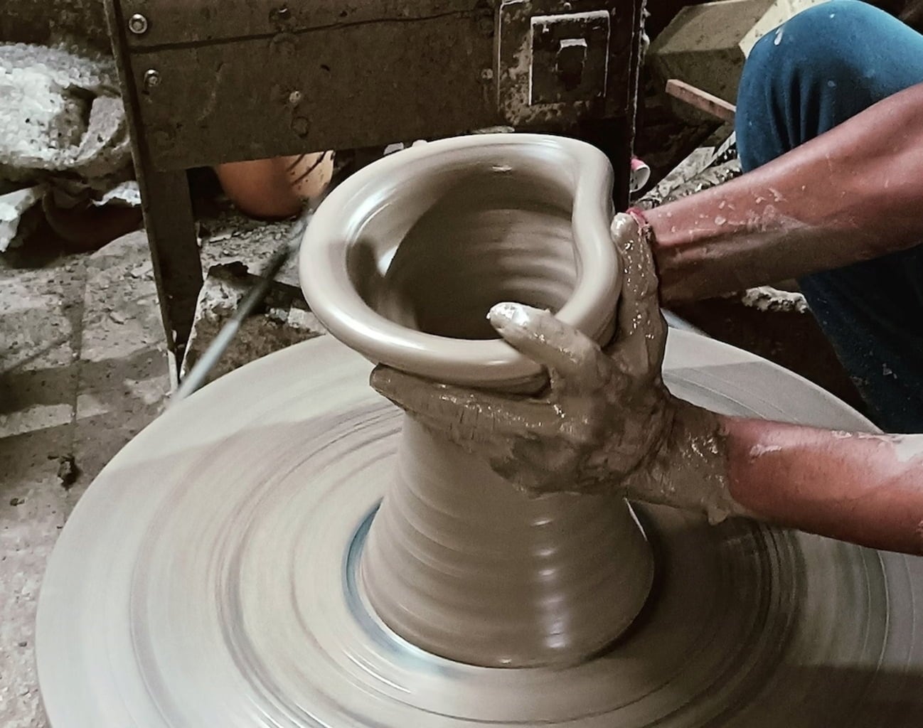 Strömshaga Pflanzgefäß hängend - Terracotta