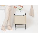 Brabantia Bo Touch Bin 36 L mit Kunststoffeinsatz - Soft Beige