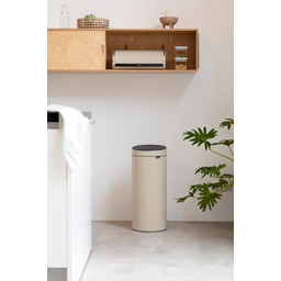 Brabantia Touch Bin New 30 L mit Kunststoffeinsatz - Soft Beige