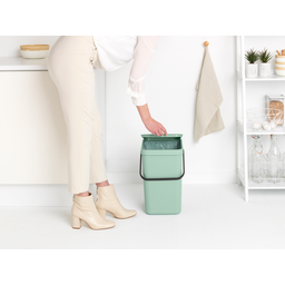 Brabantia Abfallbehälter Sort & Go 25 L - Jade Green