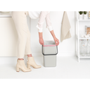 Brabantia Abfallbehälter Sort & Go 25 L - Light Grey