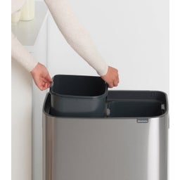 Bo Touch Bin 2 x 30 L mit 2 Kunststoffeinsätzen - Matt Steel Fingerprint Proof