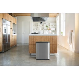 Bo Touch Bin 2 x 30 L mit 2 Kunststoffeinsätzen - Matt Steel Fingerprint Proof