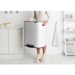 Bo Treteimer mit Kunststoffeinsatz, 60 Liter - White