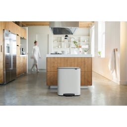 Brabantia Bo Treteimer, 2 x 30L - White