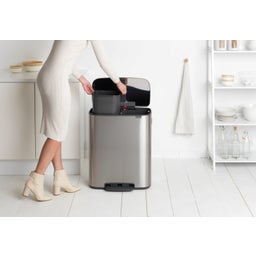 Brabantia Bo Treteimer, 2 x 30L - Matt Steel Fingerprint Proof