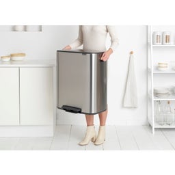 Brabantia Bo Treteimer, 2 x 30L - Matt Steel Fingerprint Proof