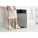 Brabantia Bo Treteimer, 2 x 30L - Mineral Concrete Grey