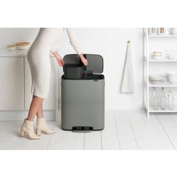 Brabantia Bo Treteimer, 2 x 30L - Mineral Concrete Grey