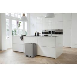 Brabantia Bo Treteimer, 2 x 30L - Mineral Concrete Grey