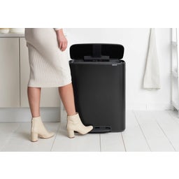 Brabantia Bo Treteimer, 2 x 30L - Matt Black