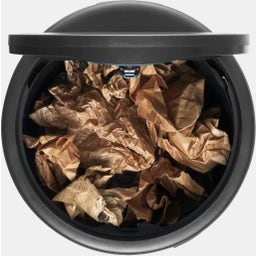 Brabantia Touch Bin New 30 L mit Kunststoffeinsatz - Pine Green